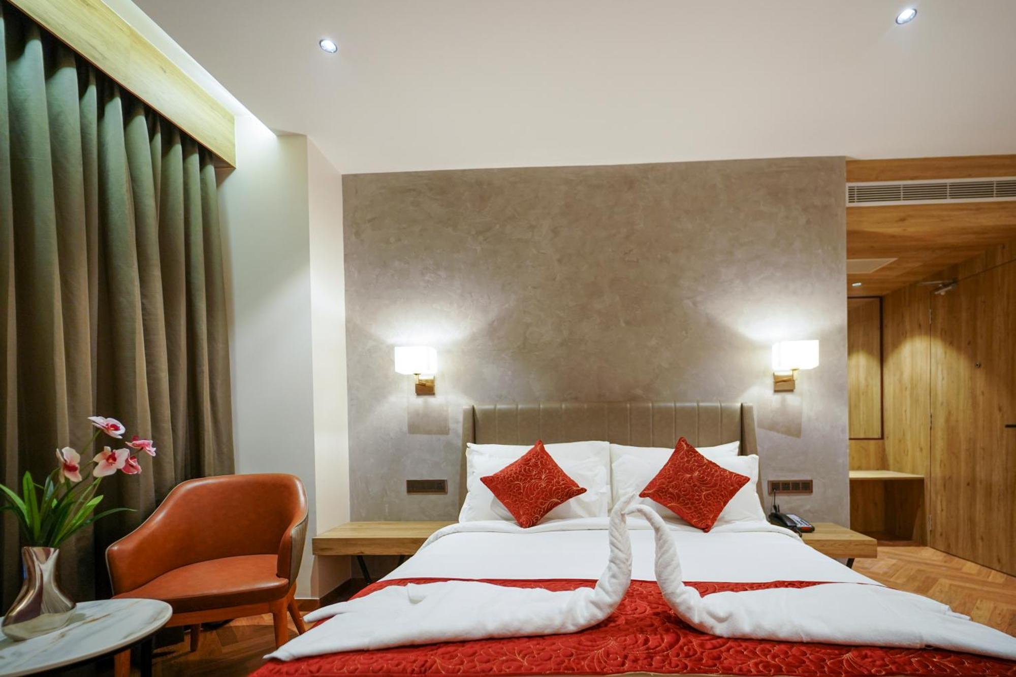 Hotel Park Inn Nellore - Near The Hospital & Highway Exterior photo